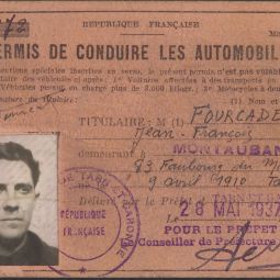 Le permis de conduire de J.-J. Chapou. Archives dpartementales du Lot : 73 J 77