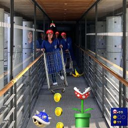 Au travail, dans la bonne humeur !